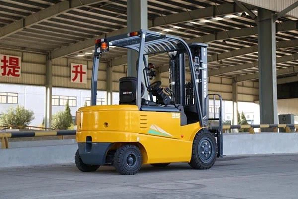 Wheel Electric Lift Truck 1